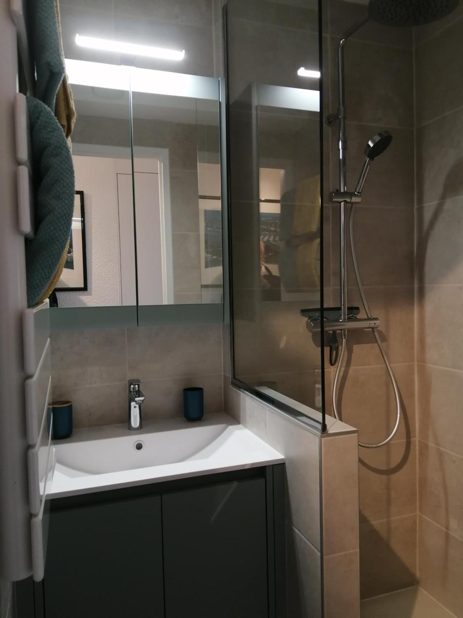 Appartement T1 Bis 30M2 100M Du Port 700M Plage 滨海拉特里尼泰 外观 照片